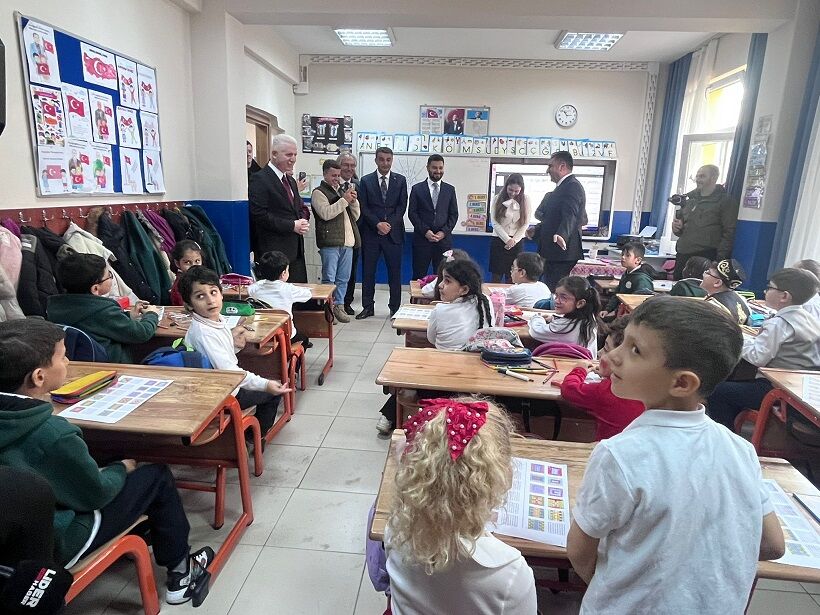 K A G I T H A N E’ D E Y E N I L E N E N O K U L B I N A S I H I Z M E 1184179 351799